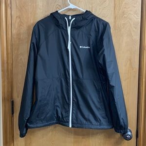 EUC Columbia center ridge lined windbreaker